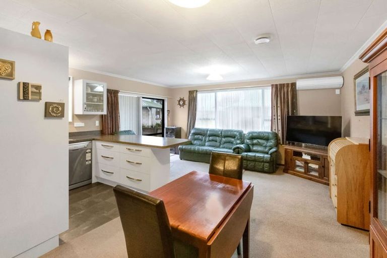 Photo of property in 220b Main Street, Gore, 9710