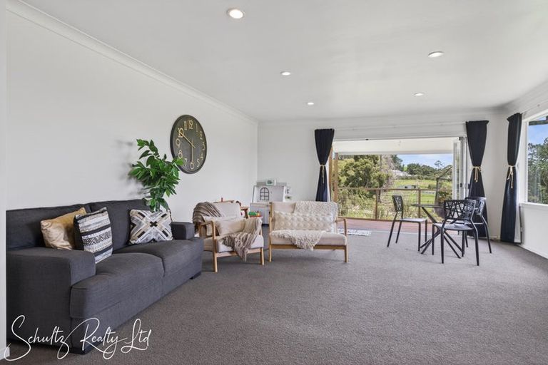 Photo of property in 14 Protea Lane, Kaiwaka, 0573