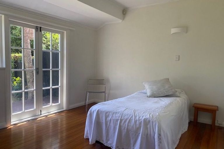 Photo of property in 89 Walmer Road, Point Chevalier, Auckland, 1022