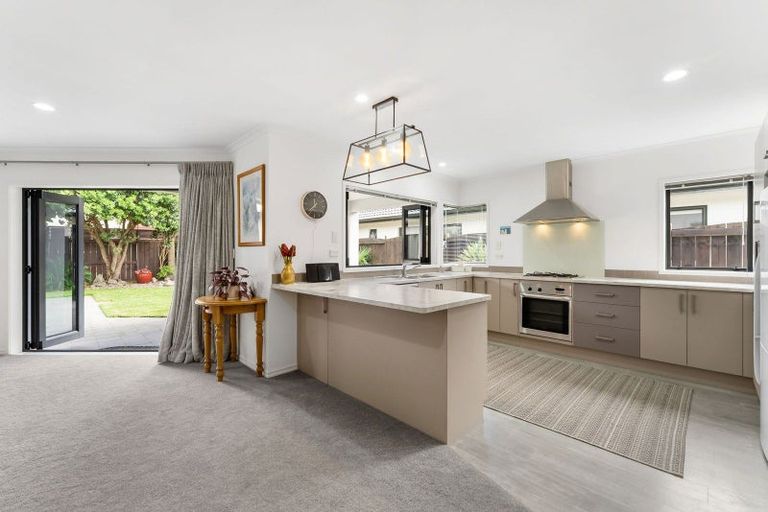 Photo of property in 16 Bermuda Drive, Papamoa Beach, Papamoa, 3118