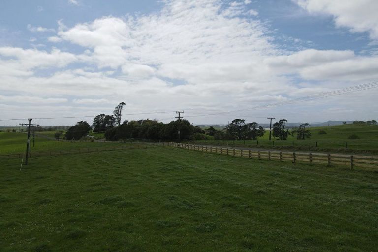 Photo of property in 23b Mahuta Station Road, Huntly, 3771