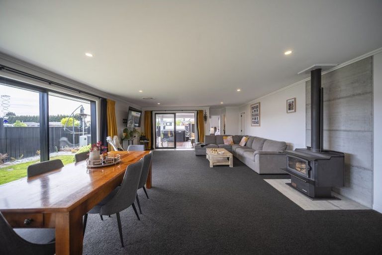 Photo of property in 10 Orbell Crescent, Te Anau, 9679