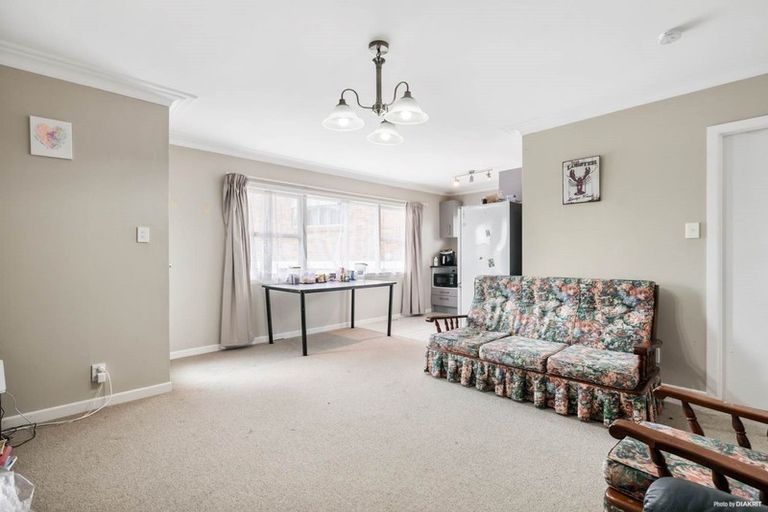 Photo of property in 3/162 Onewa Road, Northcote, Auckland, 0627