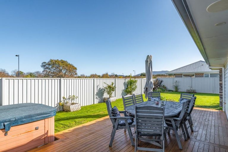 Photo of property in 32 Westwood Avenue, Greytown, 5712