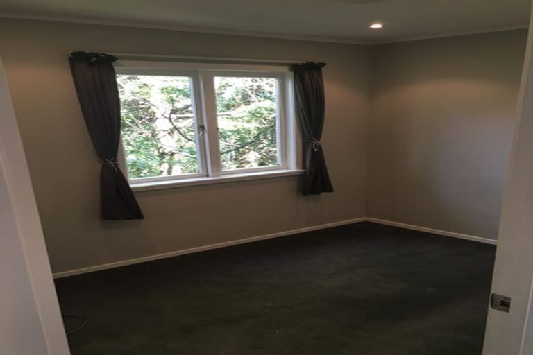 Photo of property in 7 Victory Road, Laingholm, Auckland, 0604