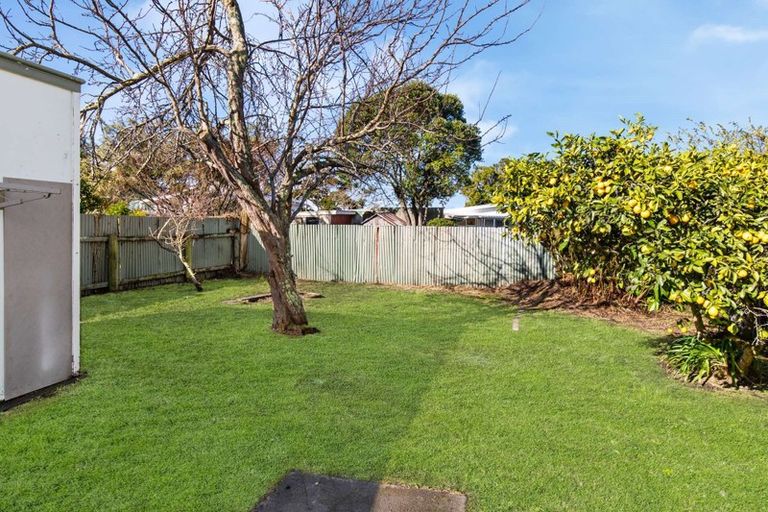 Photo of property in 24 Tay Street, Whanganui, 4500