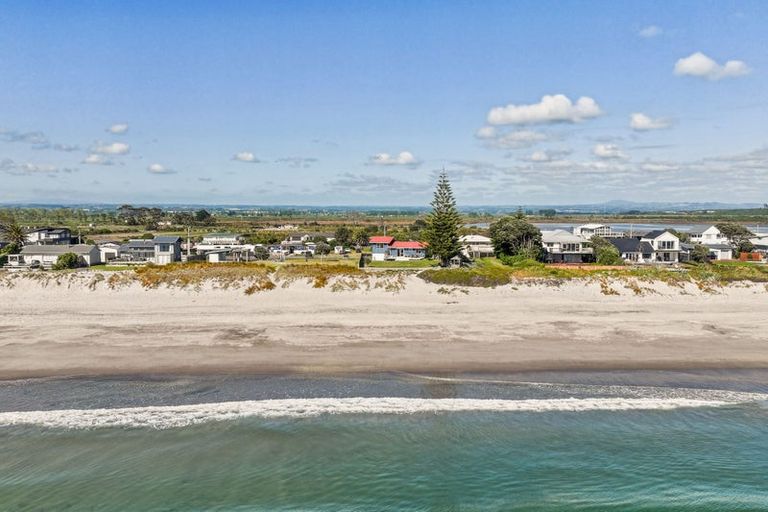 Photo of property in 499 Pukehina Parade, Pukehina, Te Puke, 3189