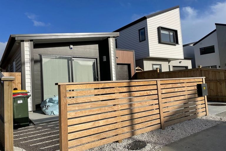 Photo of property in 20 Tetekura Street, Takanini, 2110