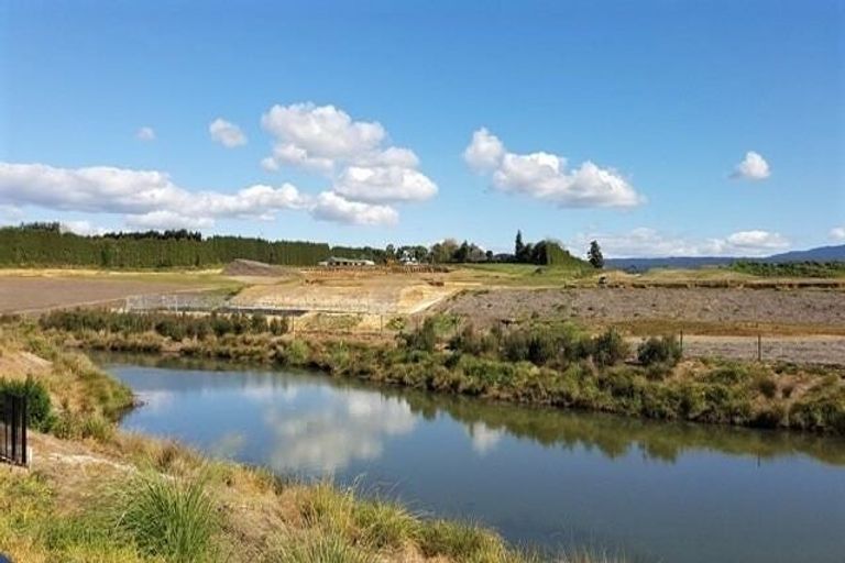 Photo of property in 2b Kauri Lane, Omokoroa, 3114