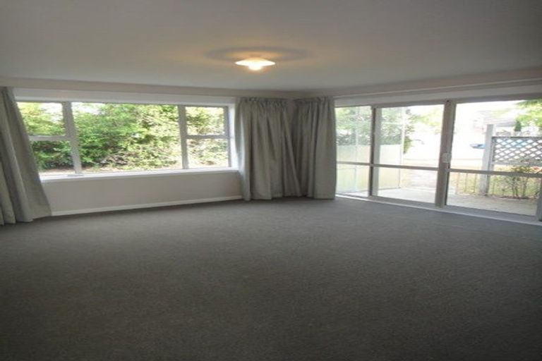 Photo of property in 1/48 Straven Road, Riccarton, Christchurch, 8011