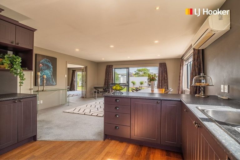 Photo of property in 40 Sunninghurst Drive, Fairfield, Dunedin, 9018