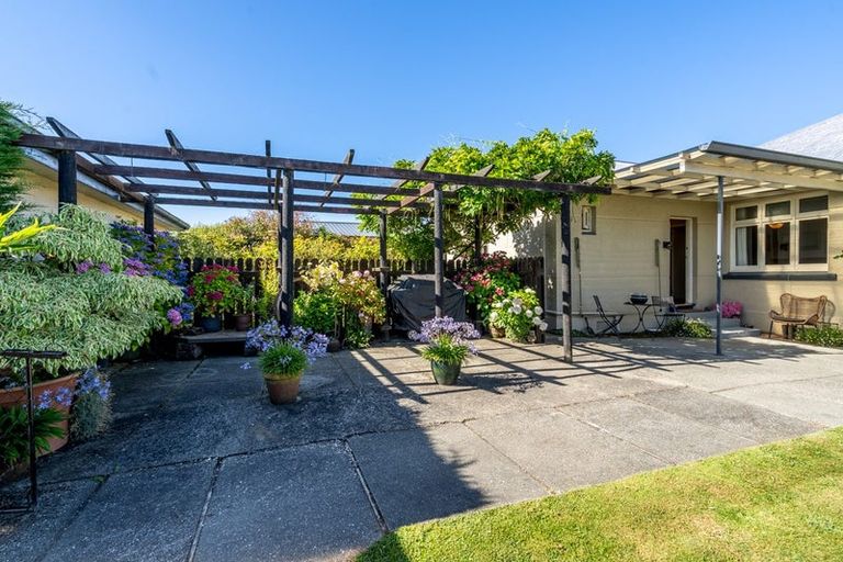 Photo of property in 58 Newcastle Street, Riversdale, 9776