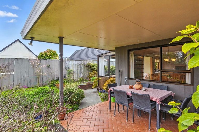 Photo of property in 48 Kapiti Road, Paraparaumu, 5032