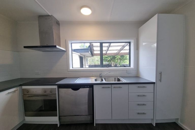 Photo of property in 99 Hills Road, Edgeware, Christchurch, 8013