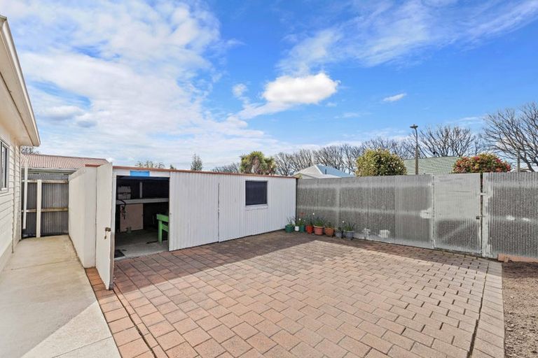 Photo of property in 38 Frensham Crescent, Woolston, Christchurch, 8062