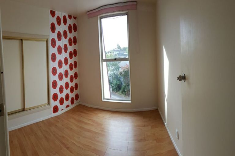 Photo of property in 28 Delaware Crescent, Russley, Christchurch, 8042