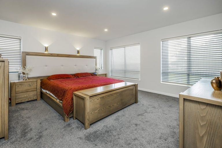 Photo of property in 46 Tannaghmore Drive, Flat Bush, Auckland, 2019