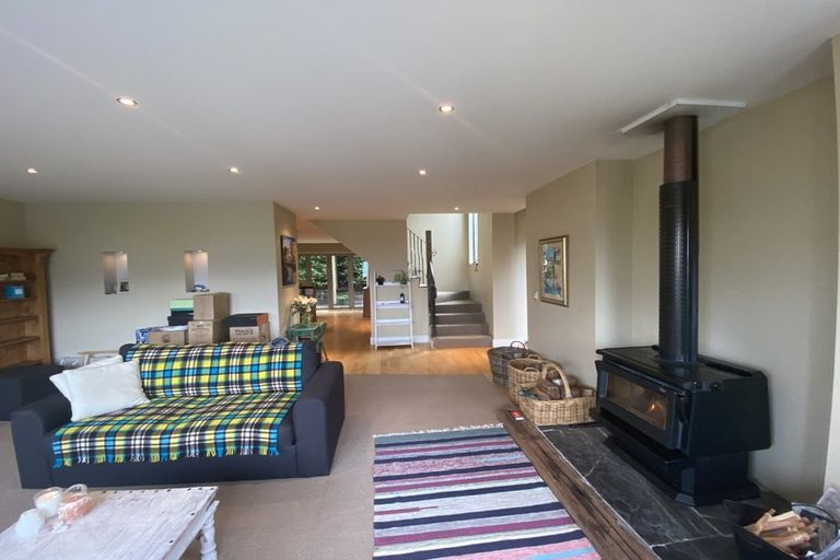 Photo of property in 34b Greenstone Place, Fernhill, Queenstown, 9300