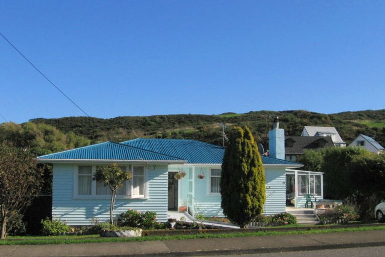 Photo of property in 57 Ngatitoa Street, Takapuwahia, Porirua, 5022