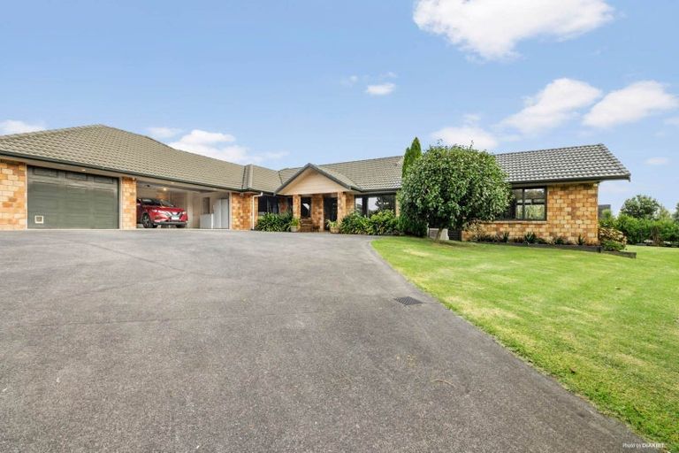 Photo of property in 9 Millbrook Drive, Waiuku, 2683