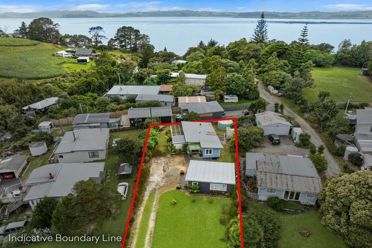 Photo of property in 43 James Mcleod Road, Shelly Beach, Helensville, 0874