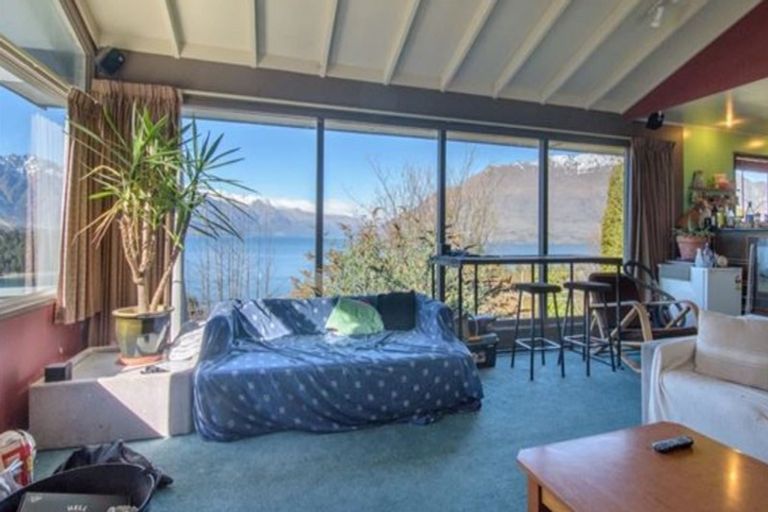 Photo of property in 18 Lomond Crescent, Queenstown, 9300