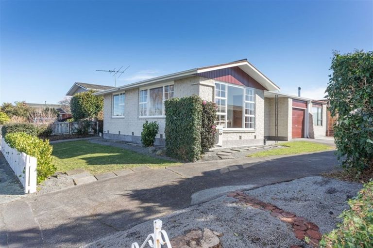 Photo of property in 2/31 Hartford Street, Burnside, Christchurch, 8053