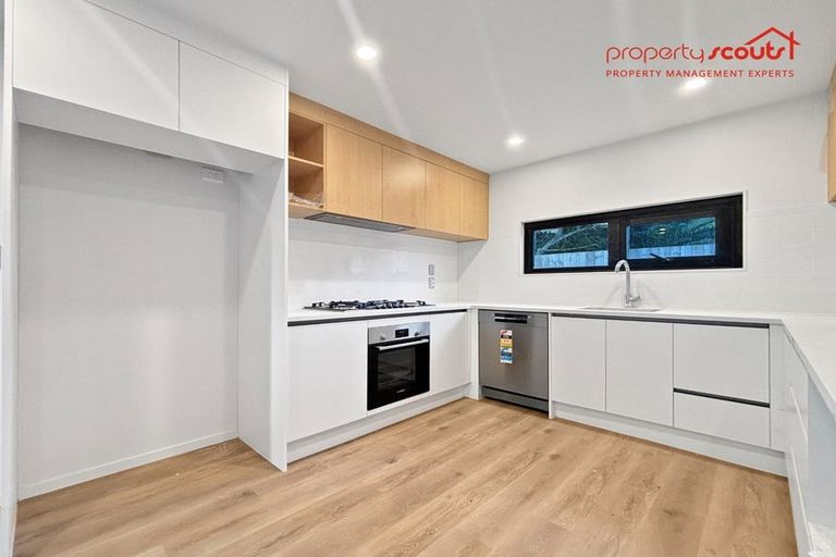 Photo of property in 3c Farwood Drive, Henderson, Auckland, 0612