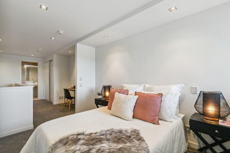 Photo of property in Monument Apartments, 7h/245 Wakefield Street, Te Aro, Wellington, 6011