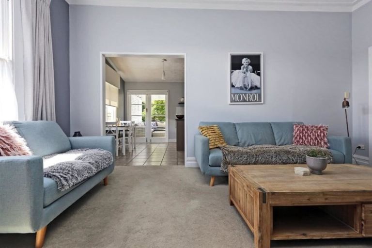 Photo of property in 206 Lascelles Street, Saint Leonards, Hastings, 4120