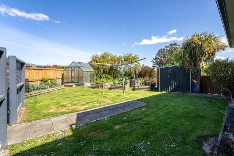 Photo of property in 10 Sunninghurst Drive, Fairfield, Dunedin, 9018