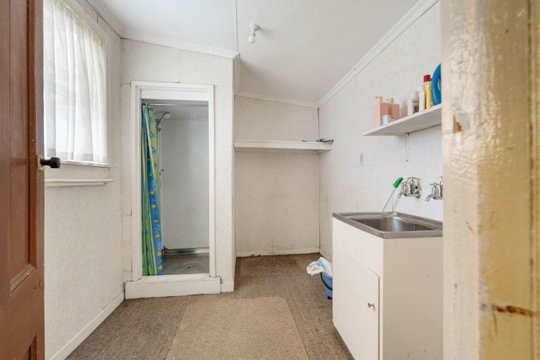 Photo of property in 2 Monckton Street, Feilding, 4702