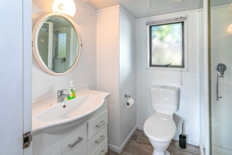 Photo of property in 37 Cook Drive, Whitianga, 3510