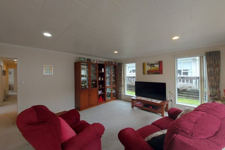 Photo of property in 82 Celia Street, Stratford, 4332