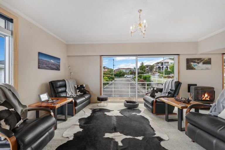 Photo of property in 87 Acacia Bay Road, Nukuhau, Taupo, 3330