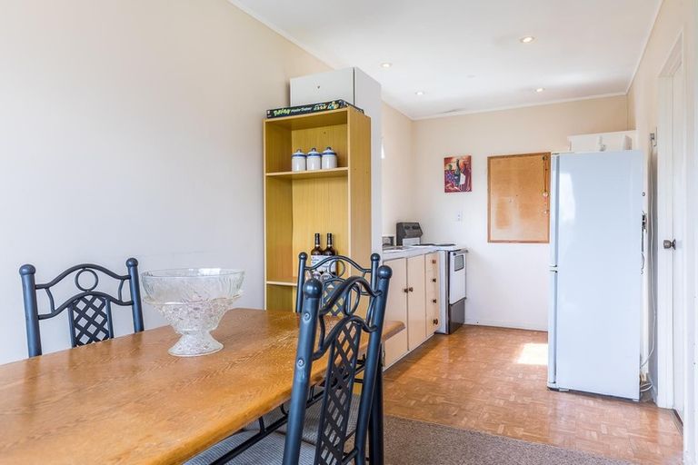 Photo of property in 1/25 Kennington Drive, Clendon Park, Auckland, 2103