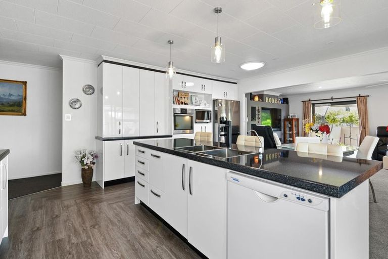 Photo of property in 17 Lord Auckland Road, Wakefield, 7025