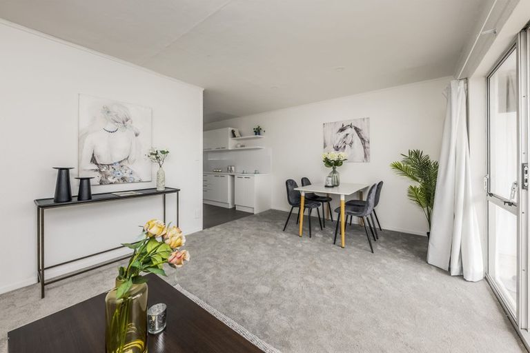 Photo of property in 2/91 Browns Road, Manurewa, Auckland, 2102