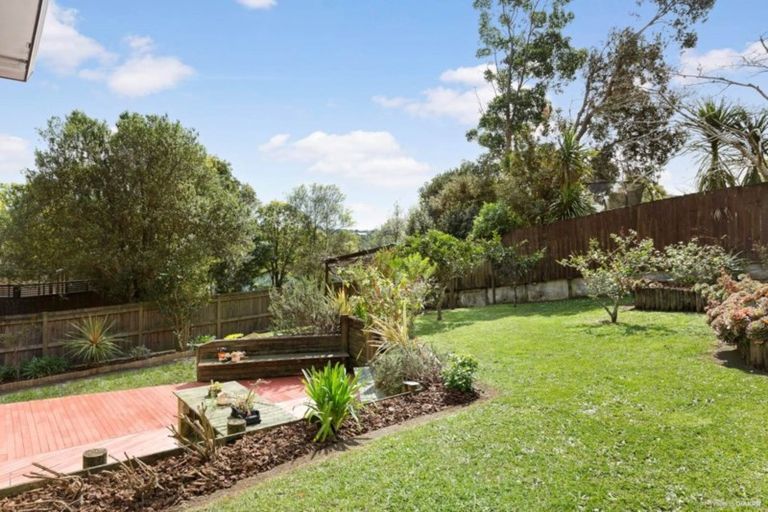 Photo of property in 7 Kallista Place, Browns Bay, Auckland, 0630