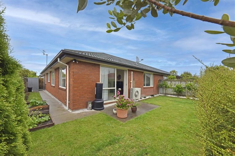 Photo of property in 3/472 Main South Road, Hornby, Christchurch, 8042