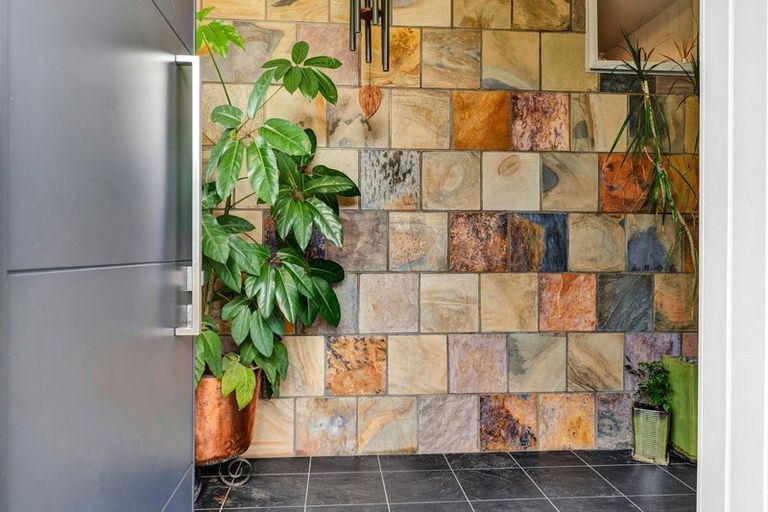 Photo of property in 28 Maire Street, Hawera, 4610