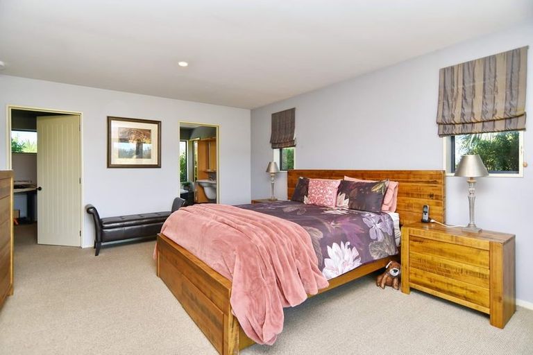 Photo of property in 424 Barkers Road, Loburn, Rangiora, 7472