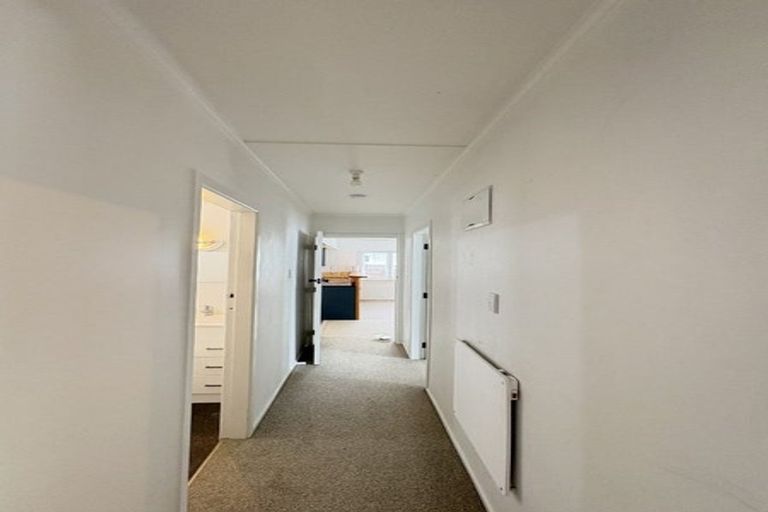 Photo of property in 651 Featherston Street, Roslyn, Palmerston North, 4414