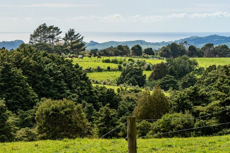 Photo of property in 75 Kohinui Road, Parua Bay, 0192