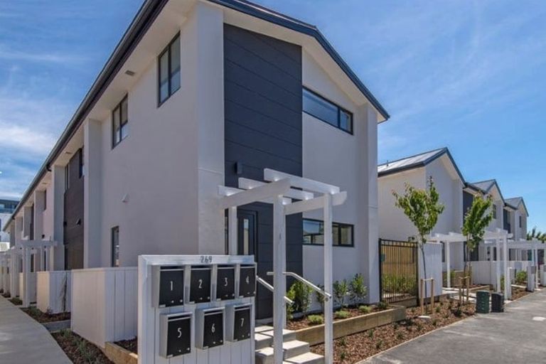 Photo of property in 4/273 Barbadoes Street, Christchurch Central, Christchurch, 8011