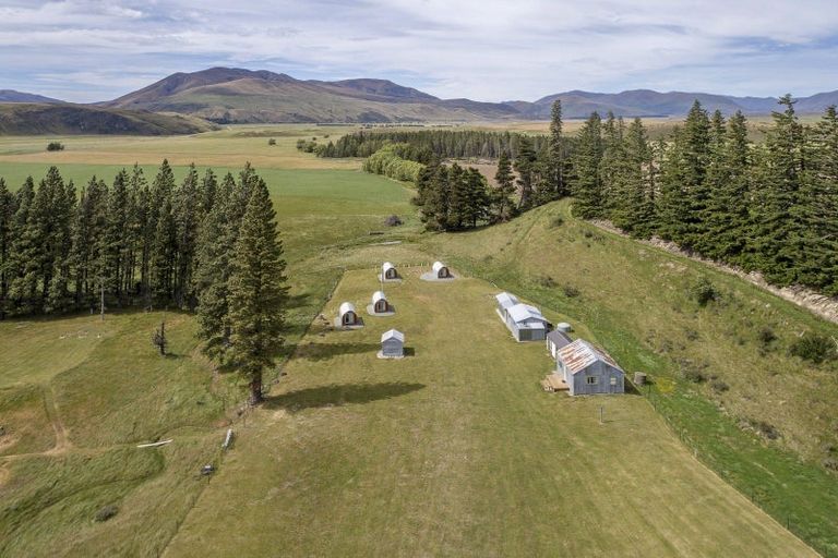 Photo of property in 1301 Hakatere Heron Road, Ashburton Lakes, Ashburton, 7771