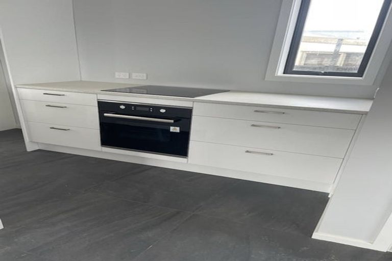 Photo of property in 128d Randwick Road, Moera, Lower Hutt, 5010