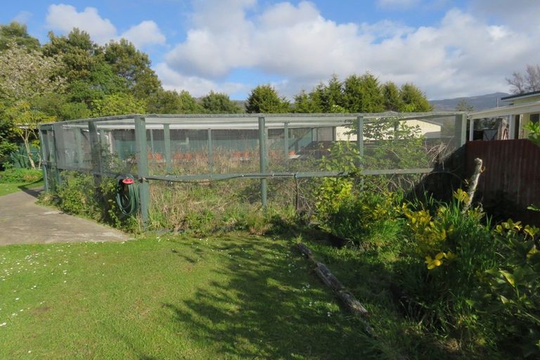 Photo of property in 3 Sunderland Street, Waimangaroa, Westport, 7891