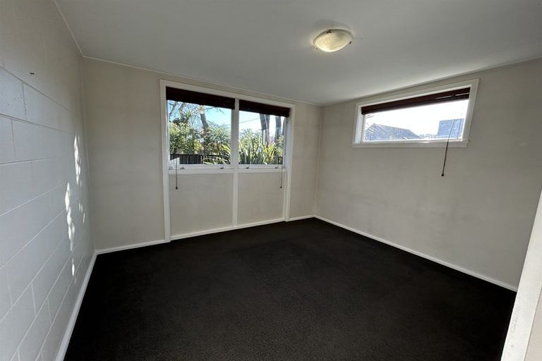 Photo of property in 1/78 Holly Road, St Albans, Christchurch, 8014