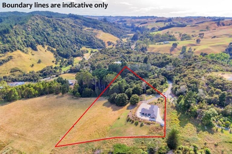 Photo of property in 737 Kanohi Road, Makarau, Kaukapakapa, 0873